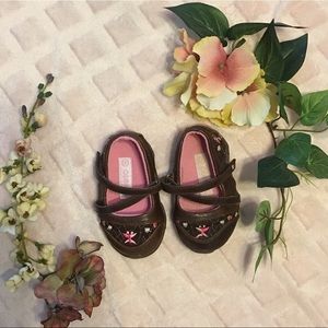 Infant shoes